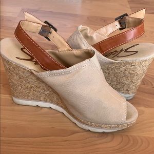 Neutral color Wedges